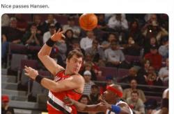 NBA惊艳隔(gé)釦(kòu)！楊(yáng)瀚森背靠(kào)背比赛首秀(xiù)