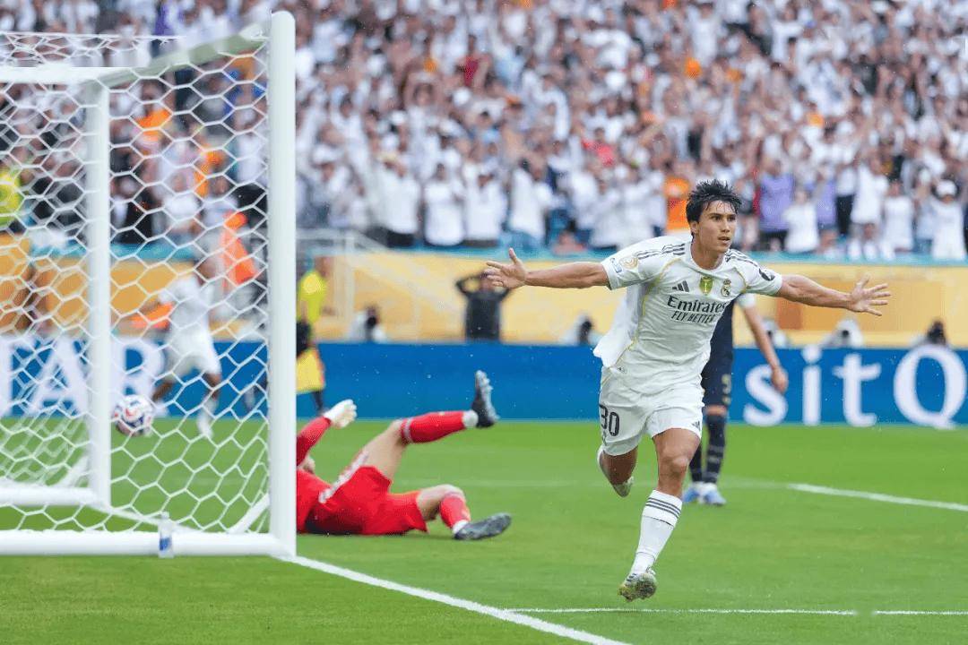 重温高光时刻，世俱杯“十佳球”盘点