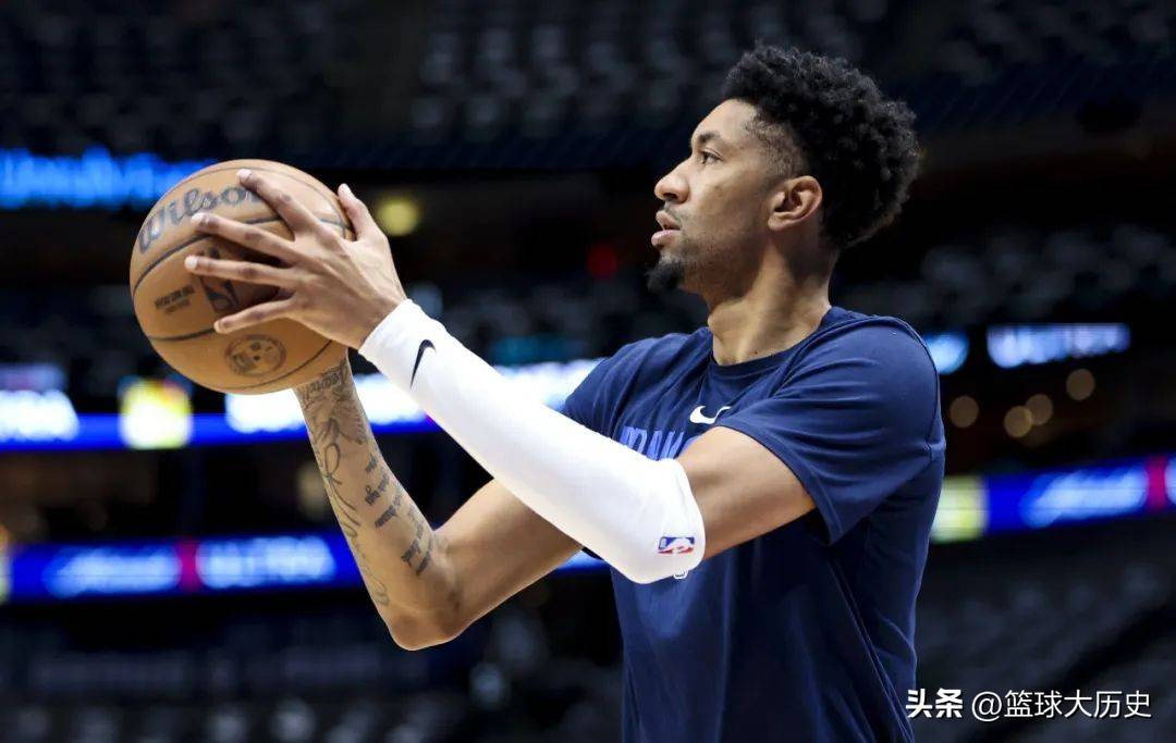 两次膝盖手术！29岁的伍德，还能重返NBA吗？