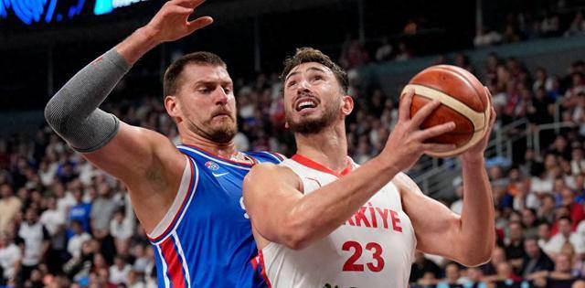 火箭新秀阿尔佩伦·申京实力超群，表现逐渐出色