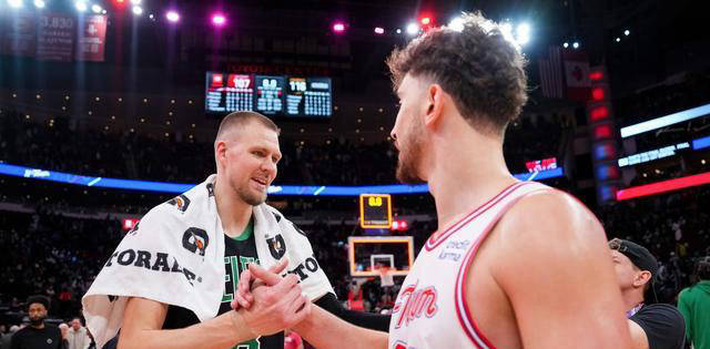 火箭新秀阿尔佩伦·申京实力超群，表现逐渐出色