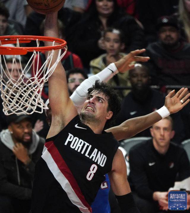 NBA常规赛丨开拓者胜雷霆